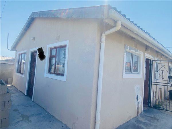 3 Bedroom Property for Sale in Kuyasa Northern Cape